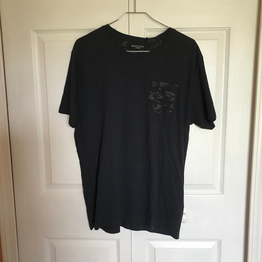 Brave Soul London M NWT Tee tshirt